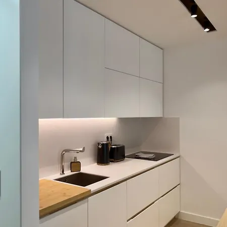 Timeless - O'clock Lisboa